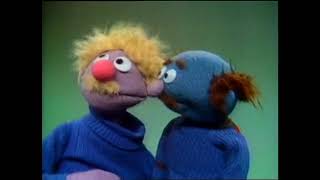Classic Sesame Street - Harvey Kneeslapper X Marks The Spot Prank With Sound Effects HQ 1972