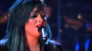 Demi Lovato- Two Pieces &amp; Fire Starter (2vLive concert)
