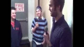 Interview  Backstage with Vampire Weekend - Boston Phoenix Video.flv