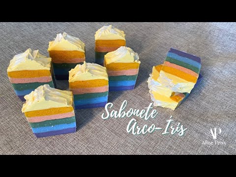 Sabonete Artesanal Arco-Íris com Aline Petry