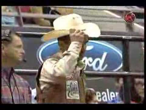 Renato Nunes Vs. Yellow Snow