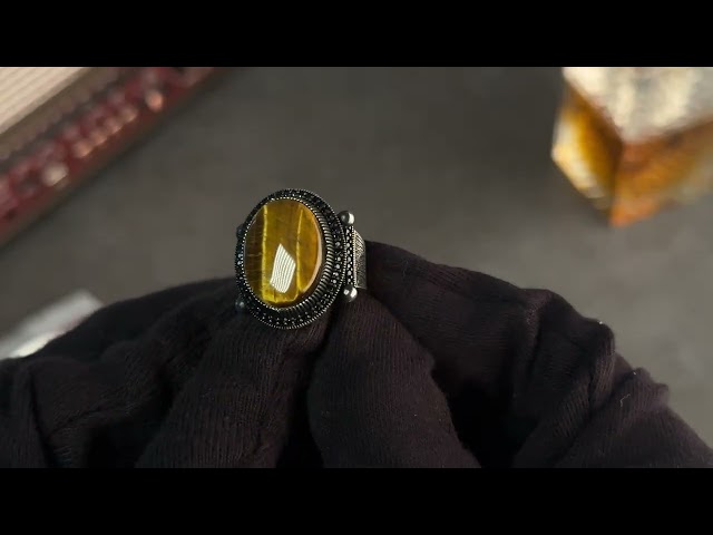 خاتم رجالي فضة بحجر عين النمر بإطار ملكي فخم