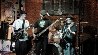 MG Graveyard   On The Low 12Oct27