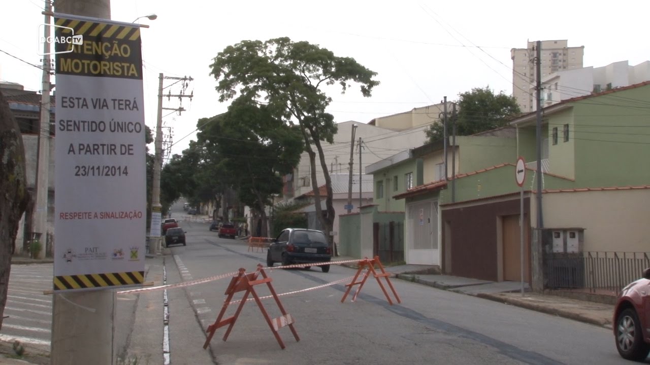 Vila Curuça sofre alteração de trânsito; veja vídeo