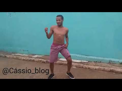 BATENDO FORTE MC DANINHO E MC ABALO