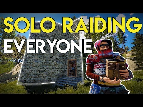 SOLO RAIDING ALL MY RICH NEIGHBOURS FOR PROFIT?! -  Rust Solo Survival #8