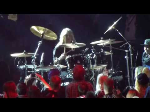 P3 Guld Galan 2013 - Mikkiy Dee kör Trumsolo