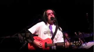 Todd Rundgren - I Don&#39;t Want To Tie You Down (Cleveland Agora 10-13-12)