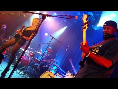 ANA POPOVIC 5 @ PAN PIPER Paris February 20th 2018