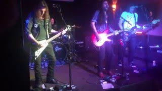 Vicious Licks - Put You Out (Live at Skinny's Lounge)