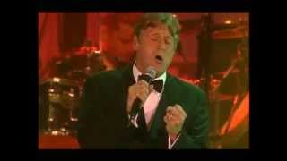 JOE LONGTHORNE MBE 