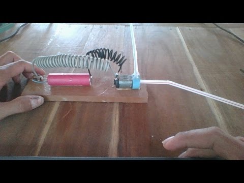 How to make a mini water pump at home very easy, Homemade 2017