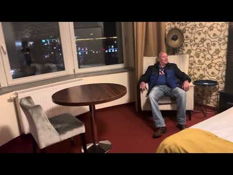 HOTEL ROOM TOUR / ROYAL INTERNATIONAL HOTEL LEIPZIG / LEIPZIG CITY GERMANY 🇩🇪