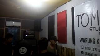 DIMENSION SEVEN - Israel's Son  ( Silverchair Cover ) Live at "Studio Noise Gigs Grunge", Cianjur.