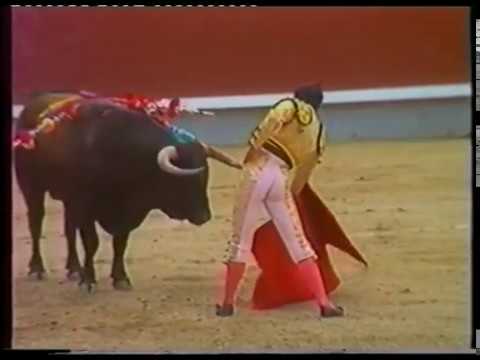 FAENA CUMBRE DE CÉSAR RINCÓN EN MADRID