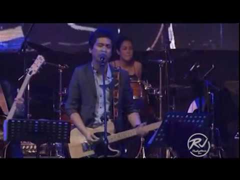 Pepe Smith, RJ Jacinto, Marc Abaya and Ely Buendia - Beep Beep Beep