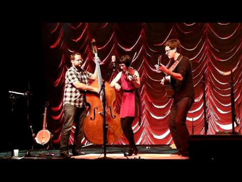 April Verch Band - Medley & Dance - A Riverboat's Gone - Bumblebee In A Jug