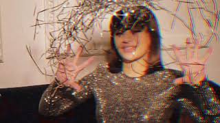 Charli XCX - Delicious (feat. Tommy Cash) (mini video to vietsub)