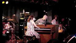 Aslyn - Wally, TRB IX Criterion Lounge