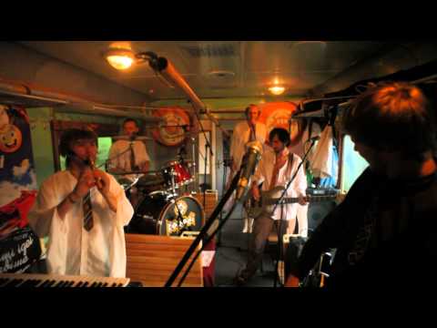 КораЛЛі - Пісня Буде Поміж Нас