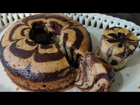 Super Spongy "Spider Cake" with Nipa Nath
