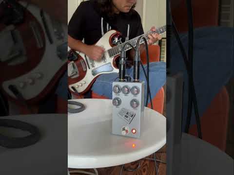 NEW JHS 424 GAIN STAGE 🎛️ thank you JHS for sending :) #guitar #guitargear #guitarpedal #jhs #424