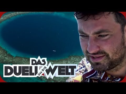 BELIZE: Marteria - Tauchen im Sinkloch "Great Blue Hole" | Duell um die Welt | ProSieben