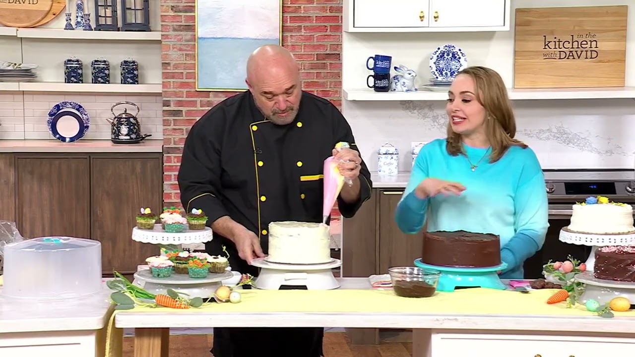 Prepology Rotating Cake Stand W/ Carry Lid on QVC