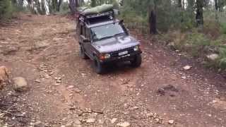 preview picture of video '4WD trip Lake Thomson to Sargood'