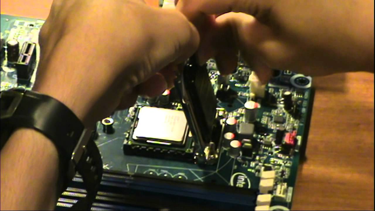 How to Install a Processor - Building a Computer – Nerd on the Street