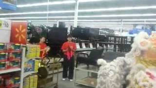 preview picture of video 'Lion Dancers at the Walmart Markham Rd @ Steeles'