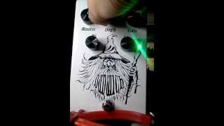 Video thumbnail for Dunwich Amps Wizard Fuzz by Magic Pedals