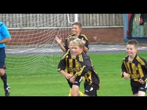 Tullycarnet 04`s 1-2 Harland Youth 04`s
