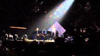 "Firestone (Fireworks Version)" @ Kygo @ Barclaycard Center (15/04/2016)