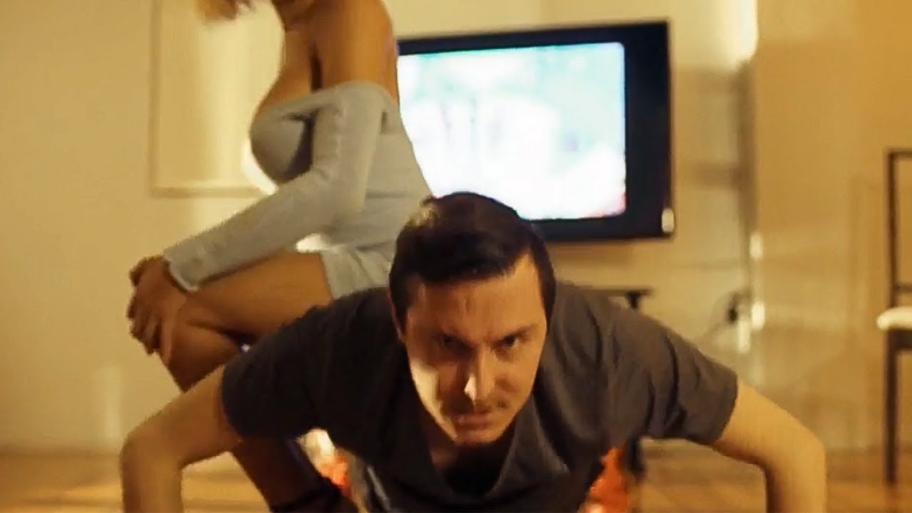 No Futuro Mulheres São SUBSTITUIDAS Por Bonecas PERFEITAS - RECAP