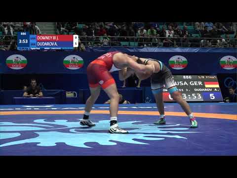 1/8 FS - 86 kg: J. DOWNEY III (USA) v. A. DUDAROV (GER)