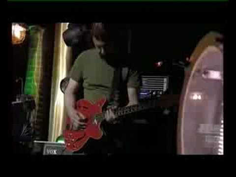 Portishead Live at La musicale (FRENCH TV) - 08 Nylon Smile