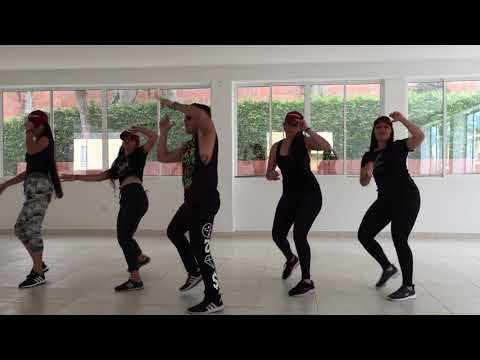 MAMI LO TIENE | Zumba fitness | Strong CrossFit