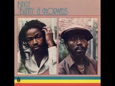 bingy bunny and the morwells/ Apple of my eye