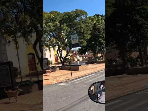 Ep 145. Bandeira do Sul-MG, praça da Igreja Matriz. #momentos2rodas