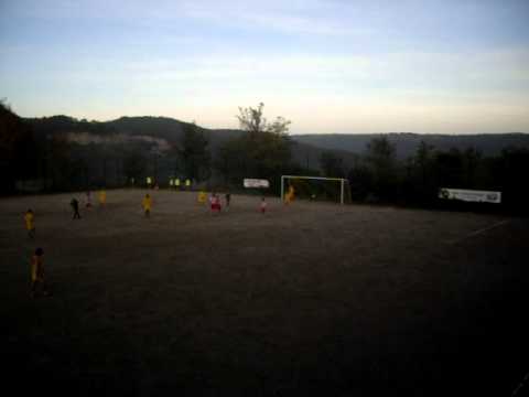 30.10.2011 - Ficulllese Vs Agello 0-2_Sevieri