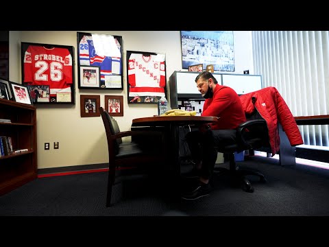 Wisconsin Hockey || Ep 312 || A Day with Coach Strobel