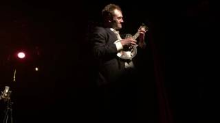 Chris Thile &quot;Dear Someone&quot; (Gillian Welch) @ Alhambra (live in Paris 2017)