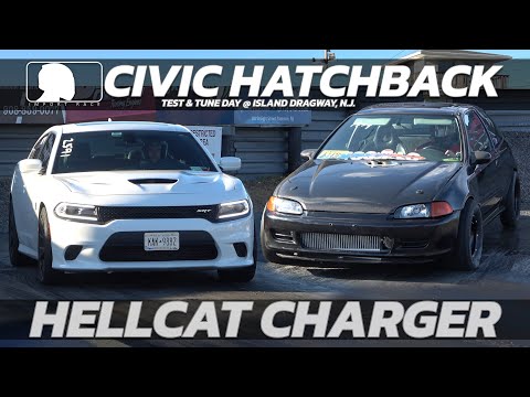 Civic Hatchback vs Hellcat Charger Heads up drag race