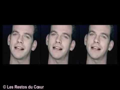 Enfoirés 2001 : ''La chanson des Restos'' (symphonique)