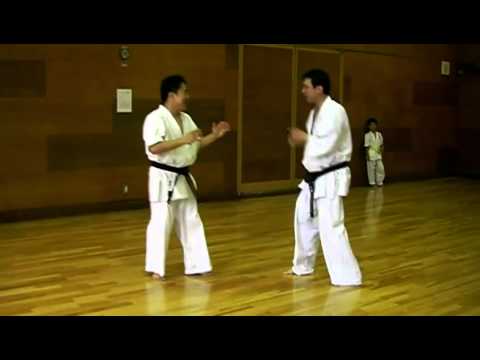 空手倶楽部友和会／横浜市鶴見区－組手風景－100808