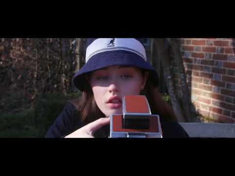 캉골(KANGOL)의 2019 봄/여름 컬렉션 '컬러풀 서머'