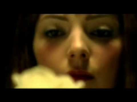 Neverending White Lights feat. Auf Der Maur -The world is darker