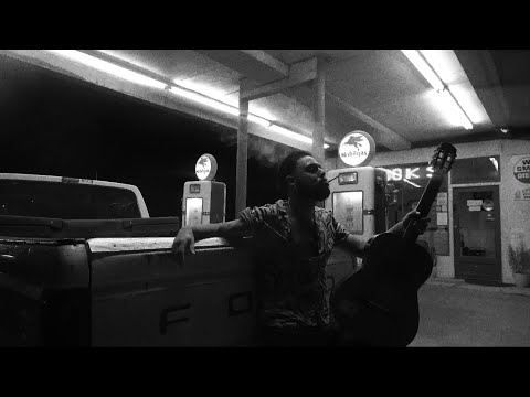 TIRANDO ACEITE - Lalo Serratos (Video Oficial)[2024]