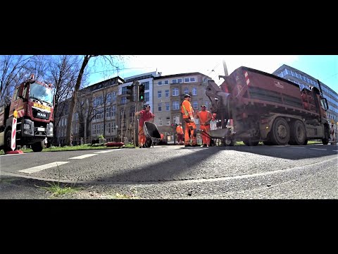 "Sixteen Tons" (german subtitles)